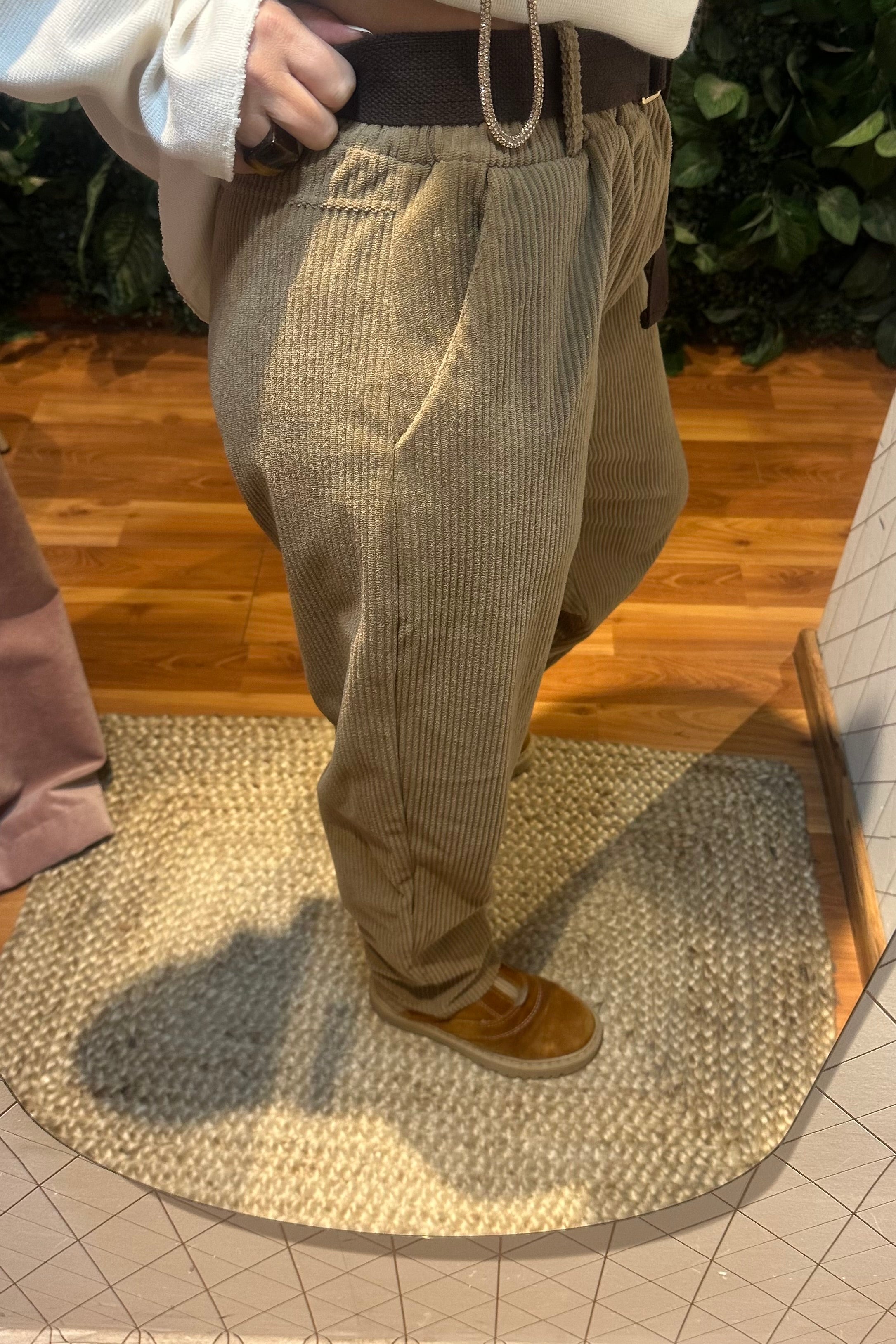 Pantalón Pana Ancho