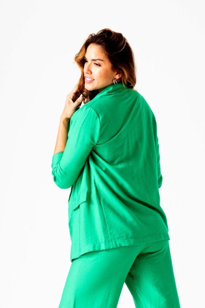 Blazer Leger Verde Benetton elegante y sofisticado - vista frontal