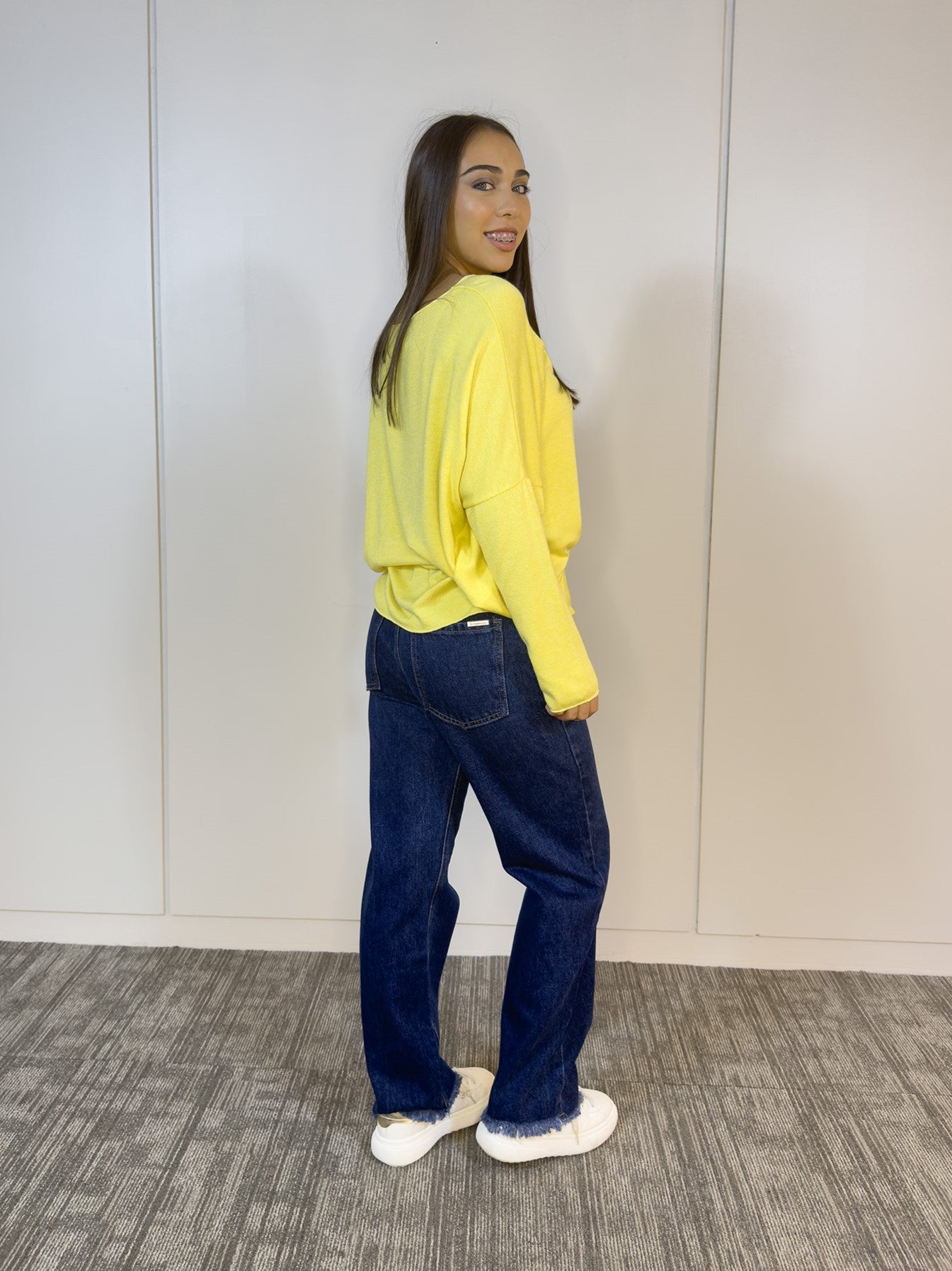 Detalle textura suave del Buzo Lanilla Amplio