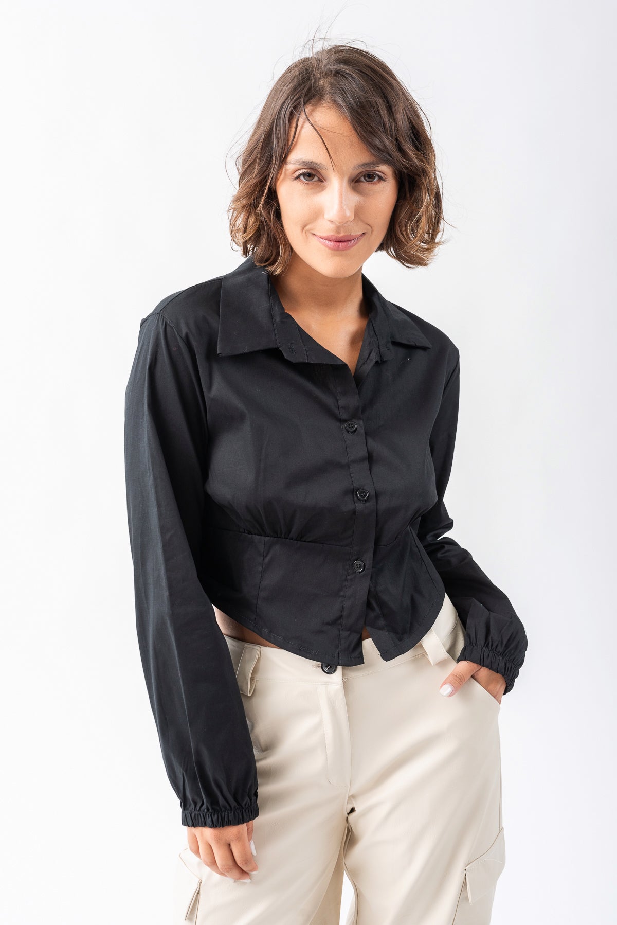 Viviana Méndez - Camisa Camila Negra - Camisas