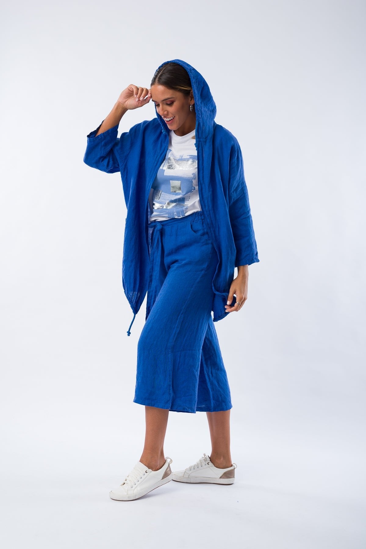 Viviana Méndez - Campera de Lino Dante Azul - Blazer y Camperas