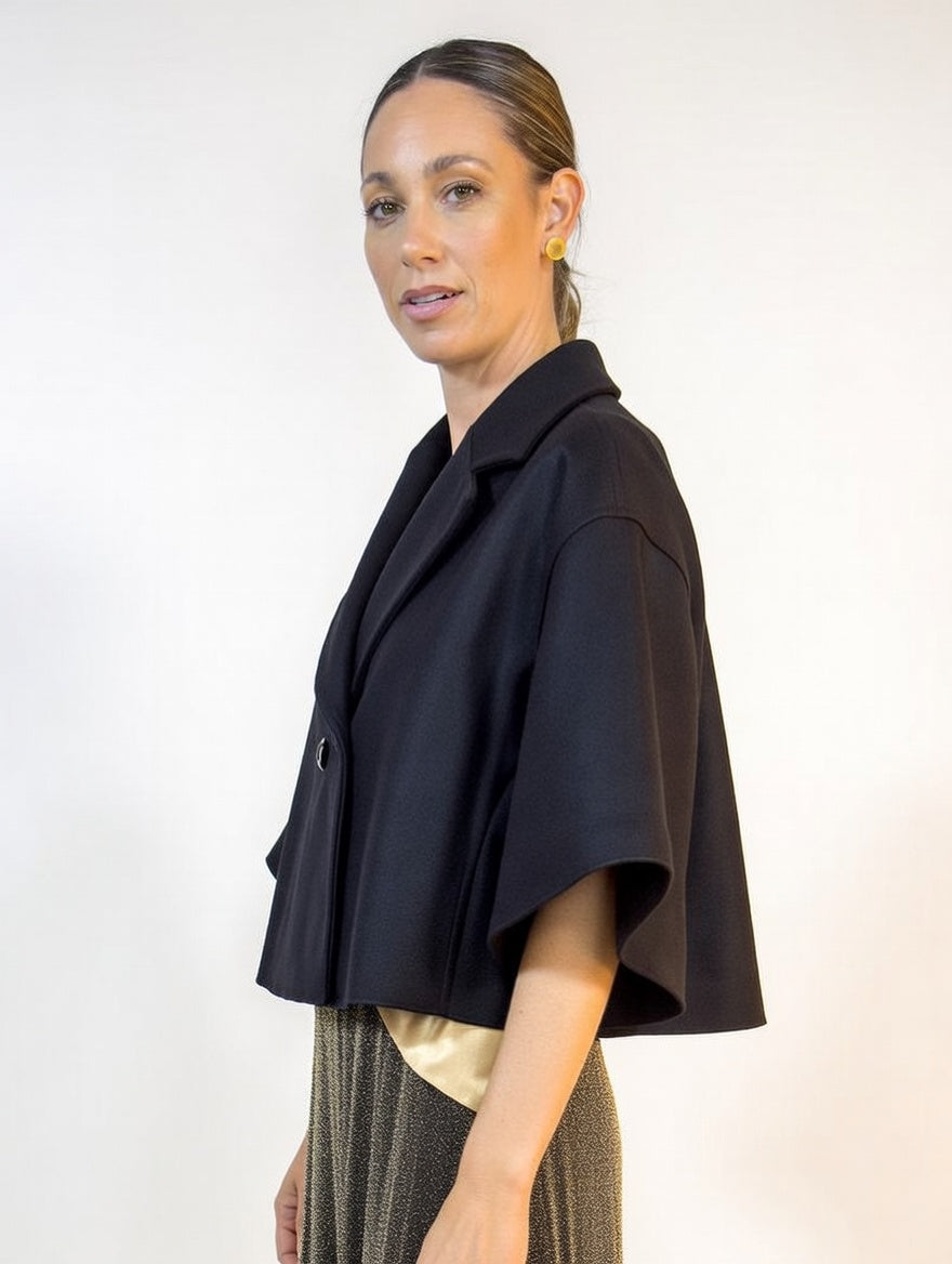 Capa de Paño Negra - Costado