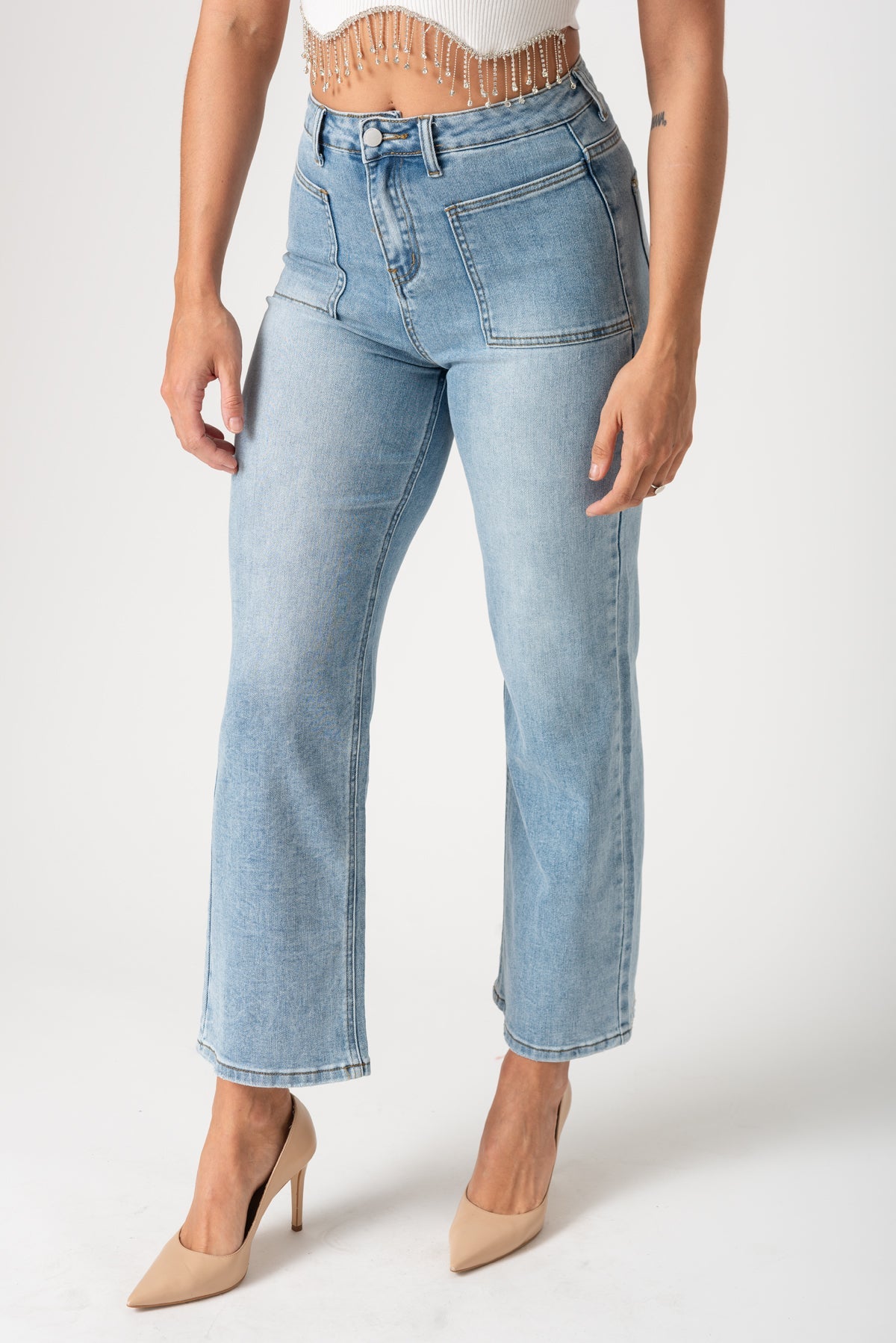 Detalle del tejido de algodón y poliéster de los Jeans Lizzie