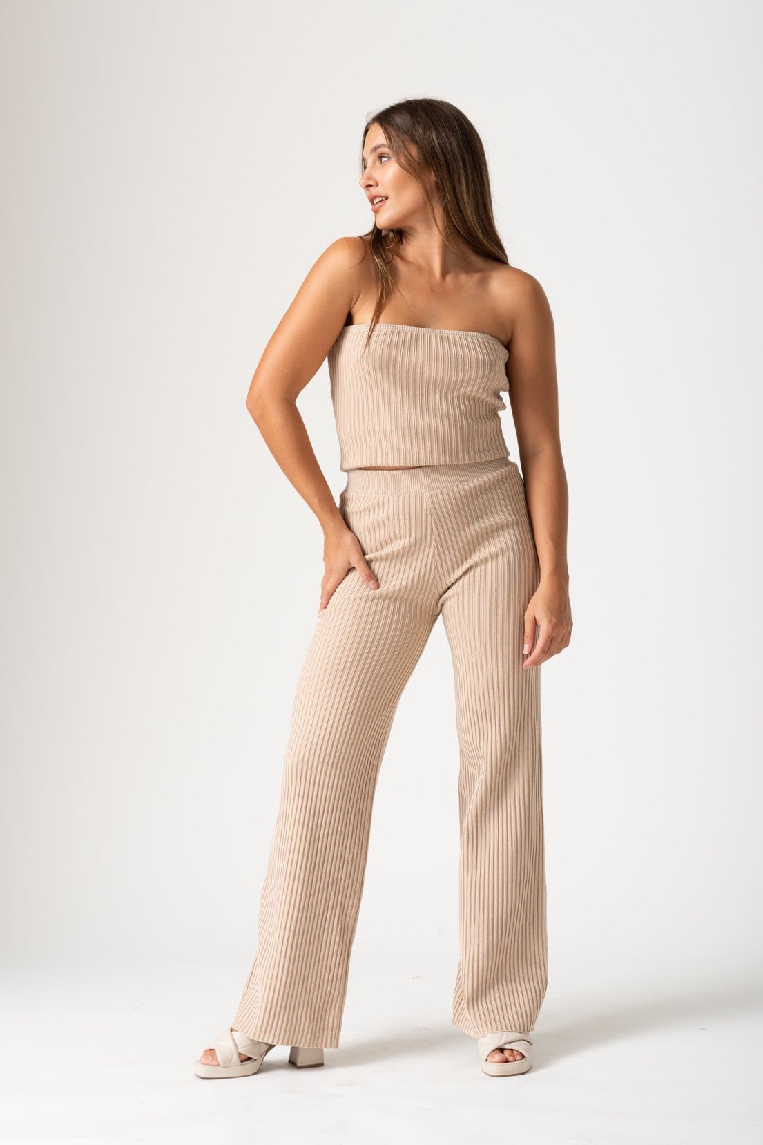 Viviana Méndez - Musculosa Senda - Musculosas