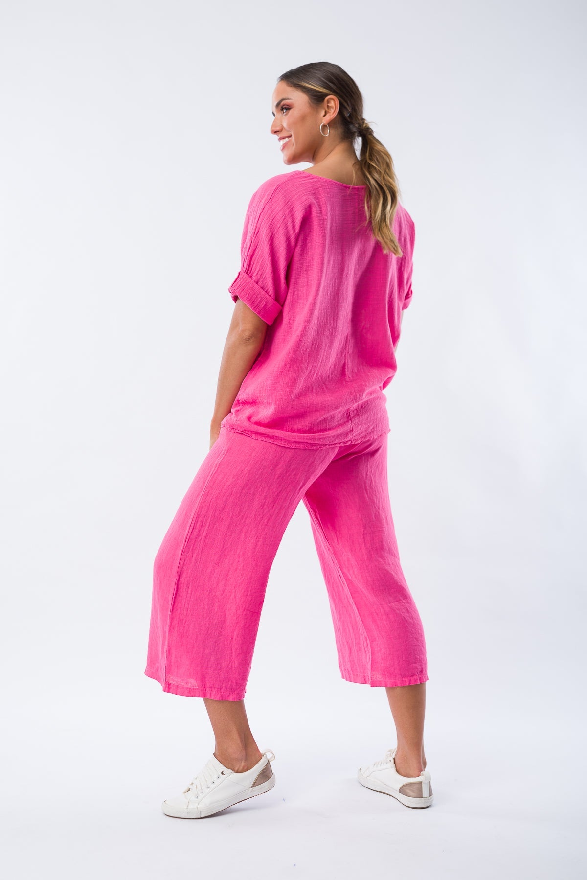 Viviana Méndez - Pantalón Corto de Lino Fucsia - Pantalones
