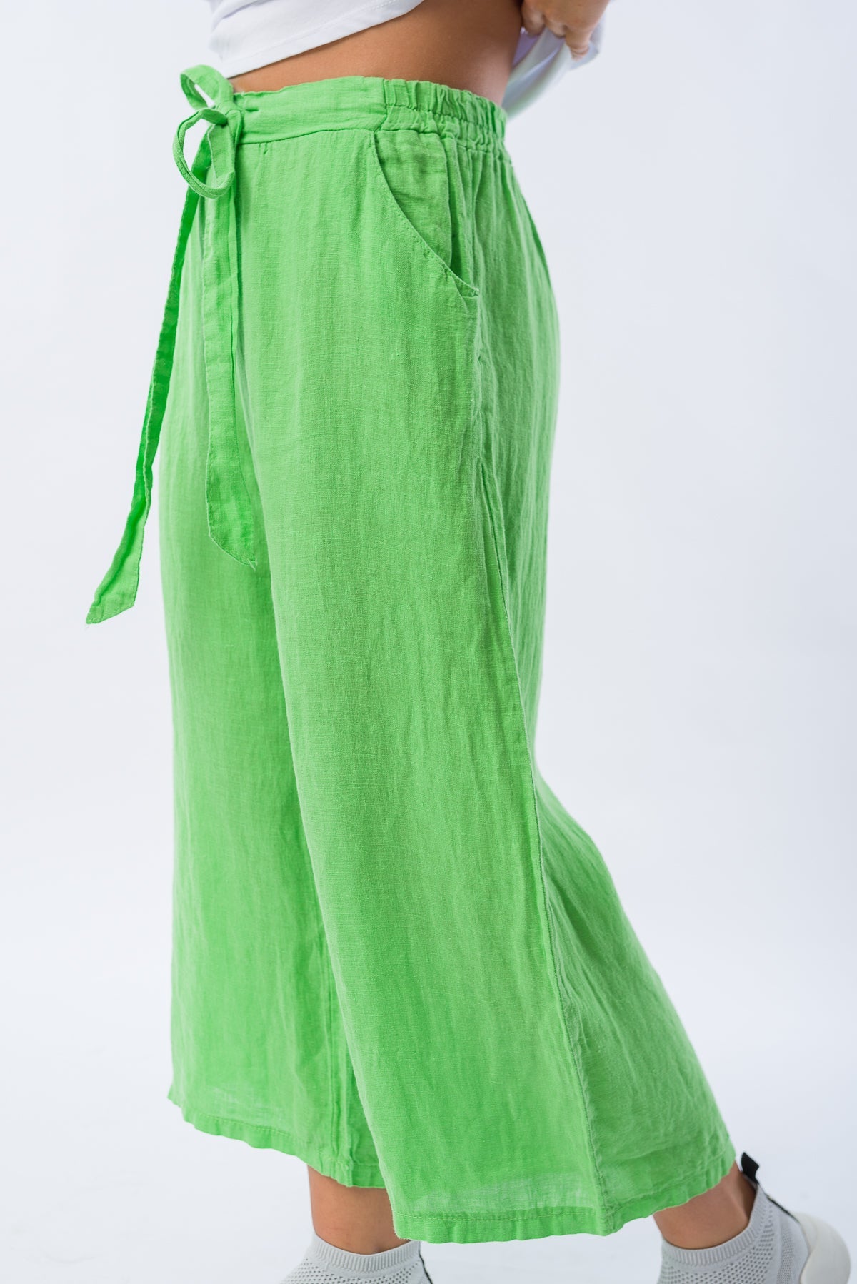 Viviana Méndez - Pantalón Corto de Lino Verde Menta - Pantalones