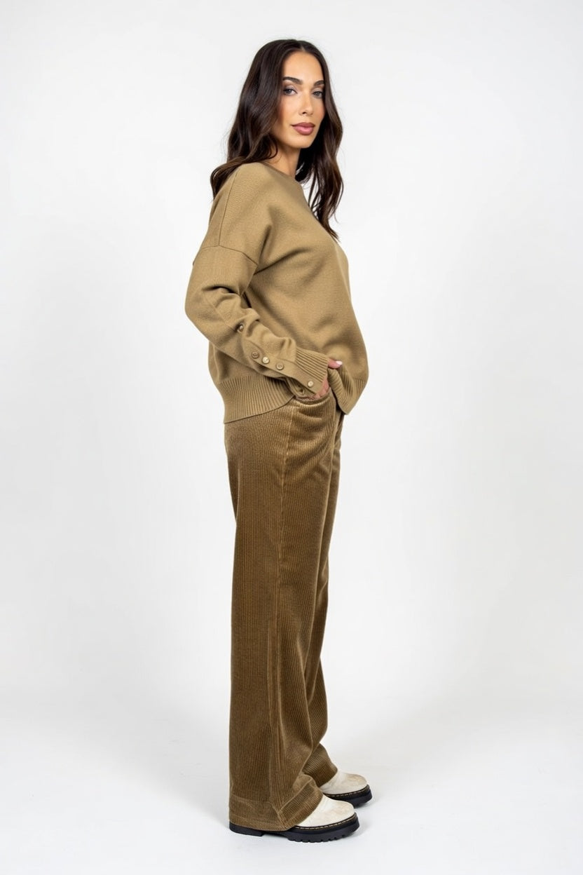 Pantalón Cota Marrón - Costado