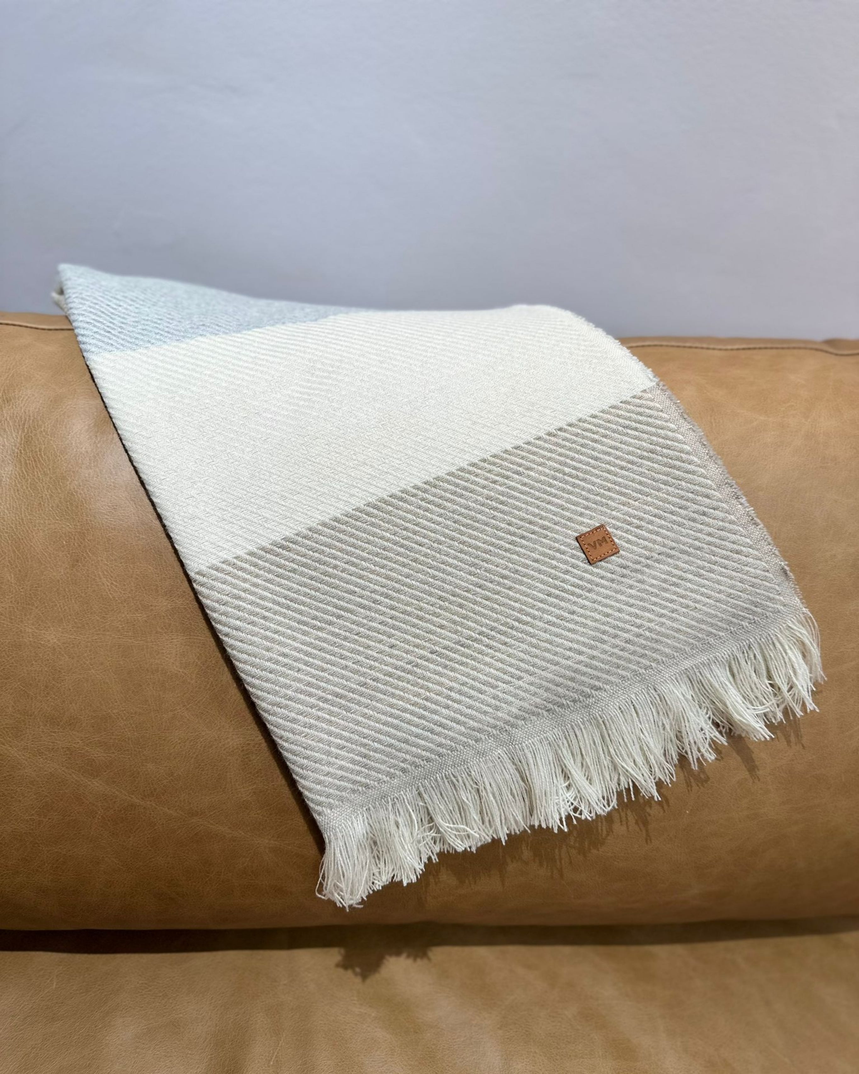 Viviana Méndez - Pashmina Almendra - Accesorios