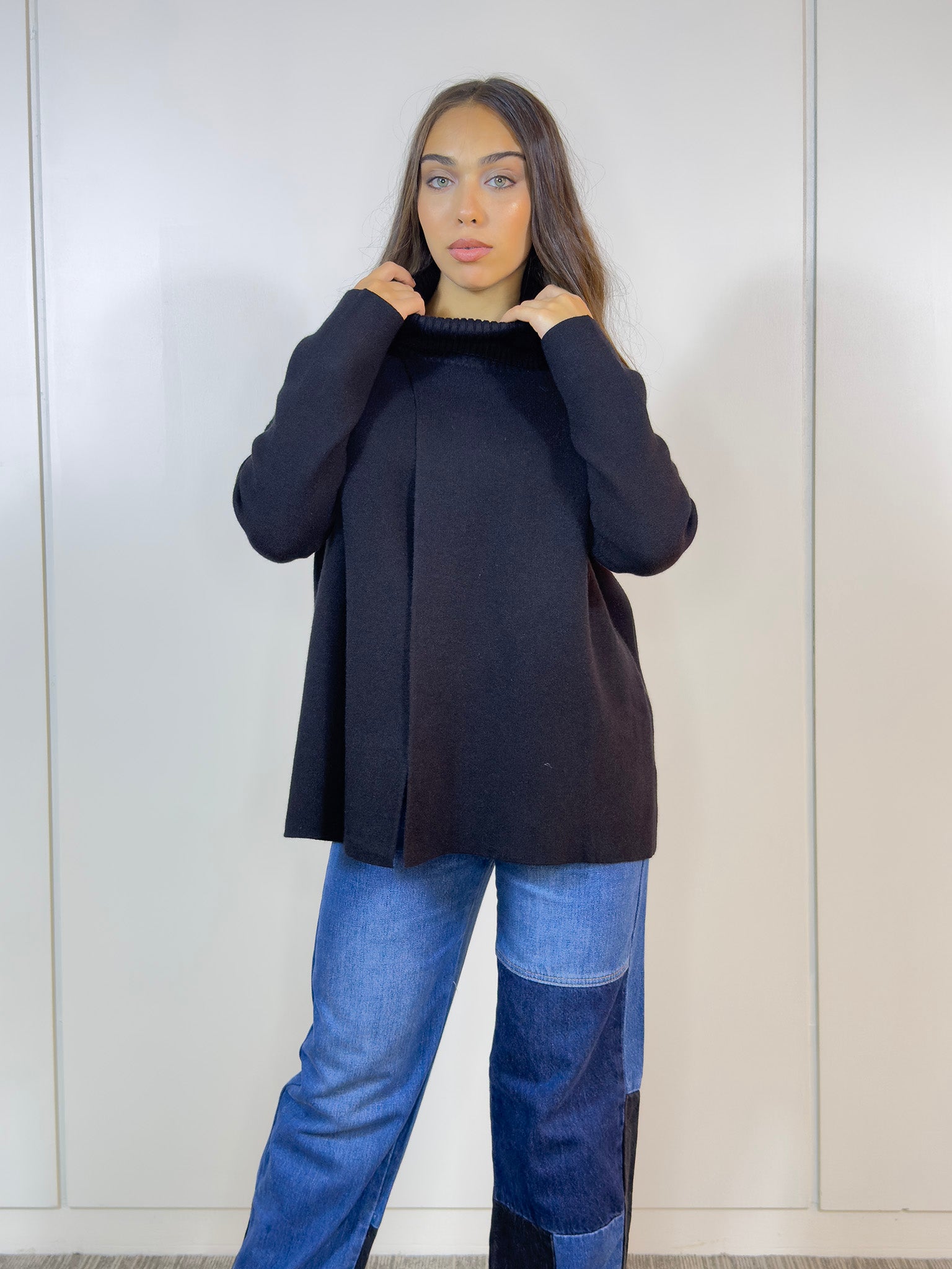 Viviana Méndez - Polerón Ele Negro - Buzos y Poleras