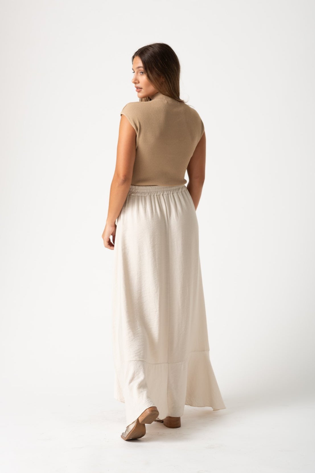 Viviana Méndez - Pollera Flamand Beige - Faldas