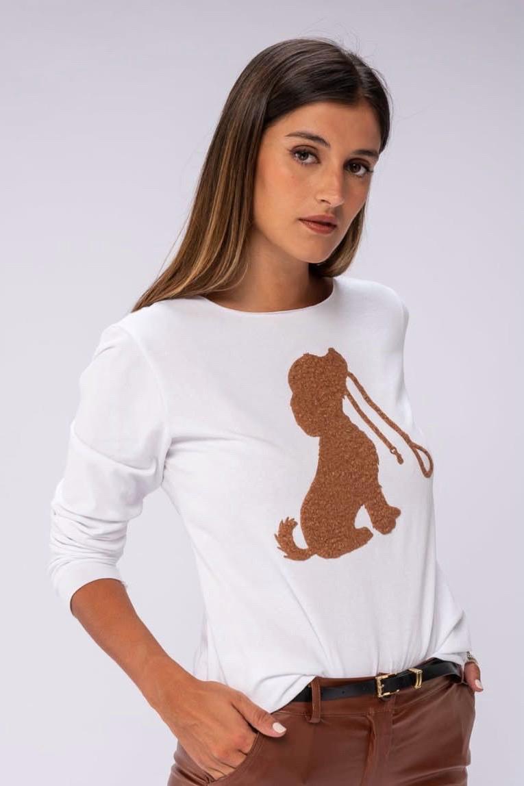 Remera Dog blanca con diseño distintivo - vista frontal