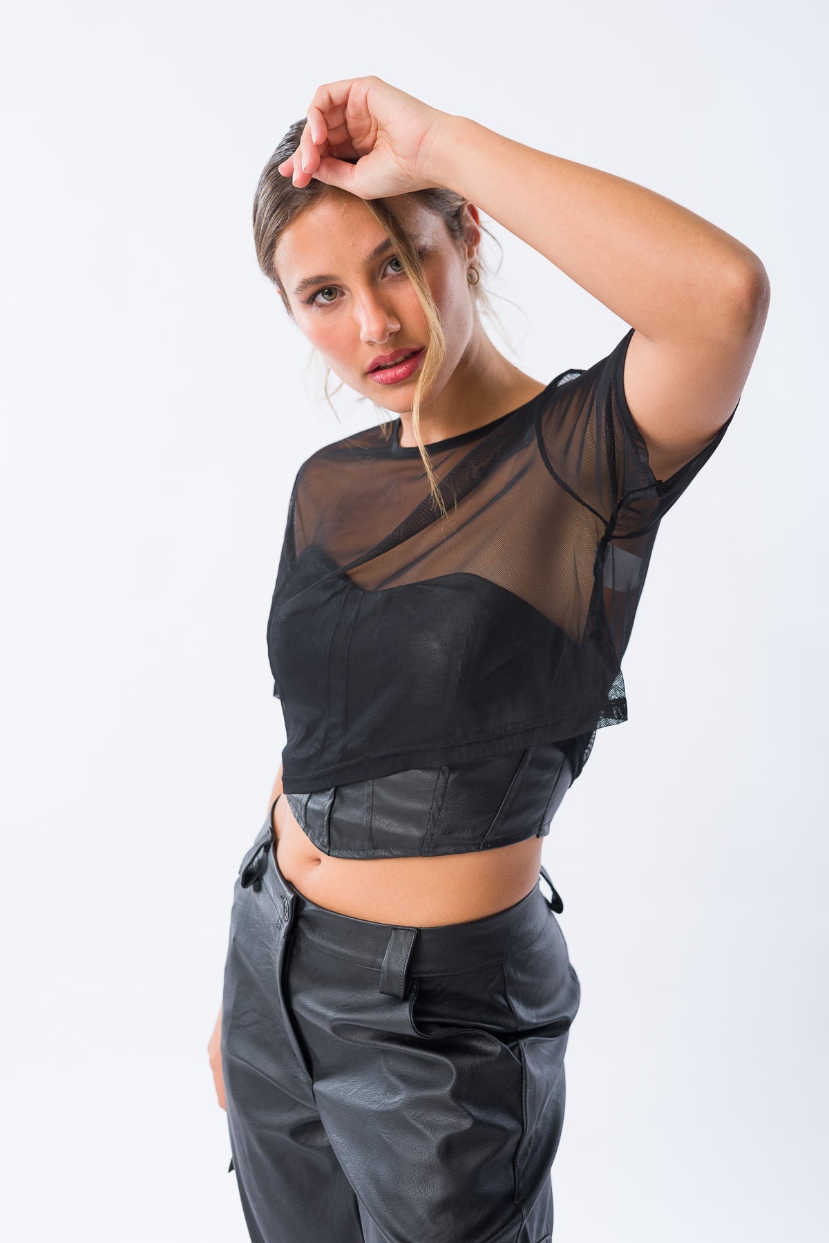 Remera Fancy Negro de Viviana Méndez - vista frontal