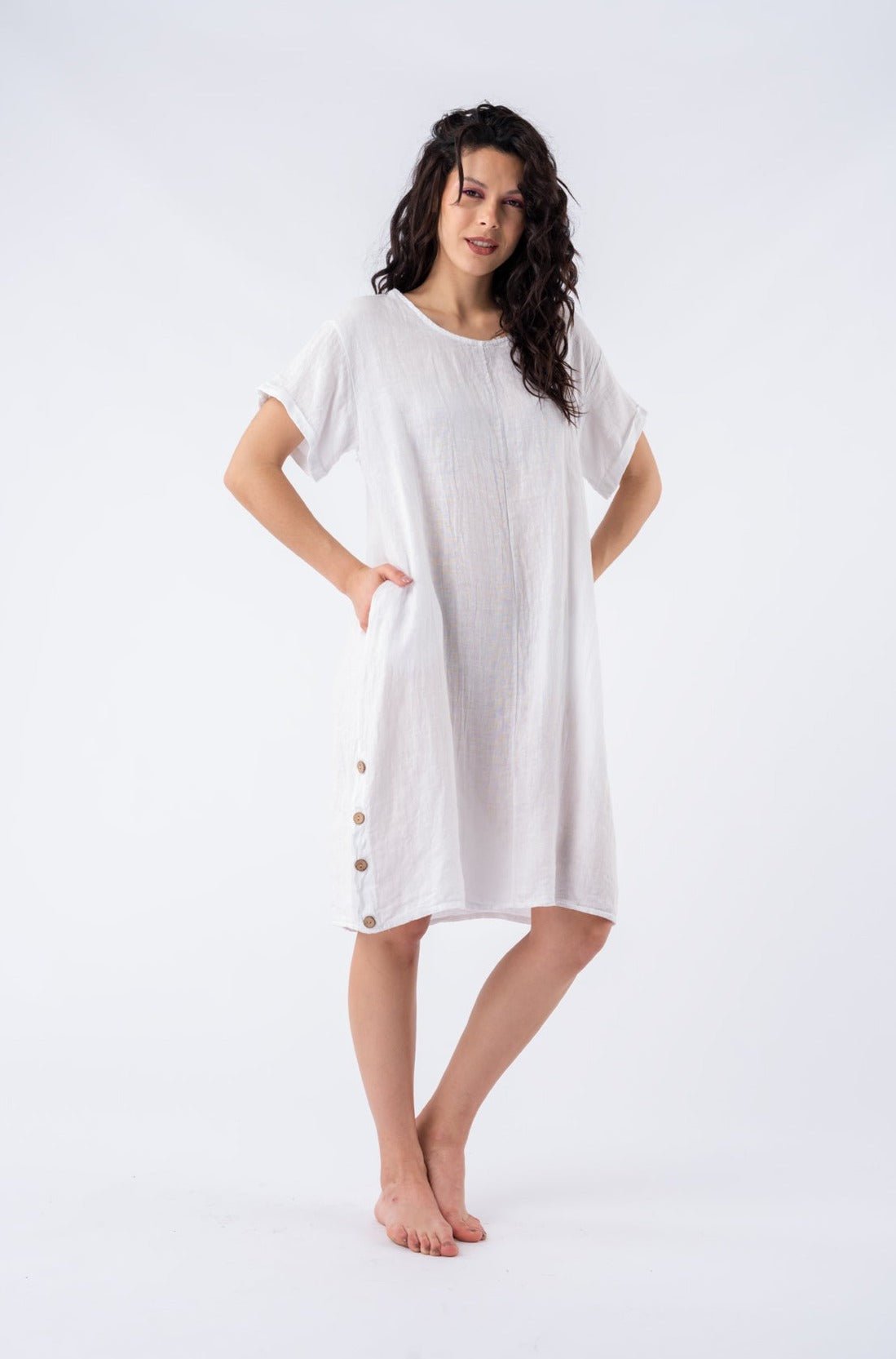 Viviana Méndez - Túnica de Lino Amalia c/Bot Blanca - Soleras y Vestidos