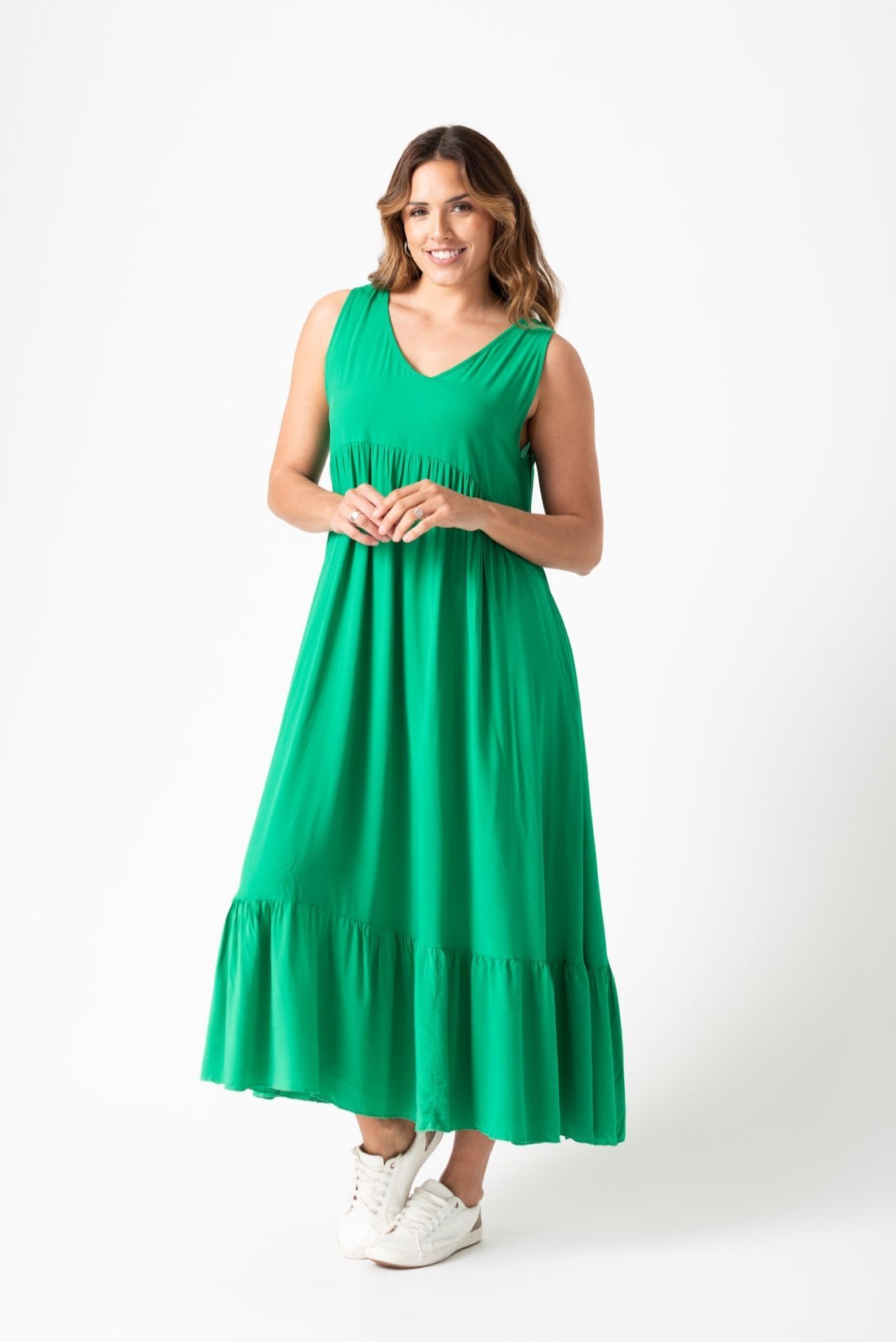 Vestido Mare Verde con diseño clásico - vista frontal