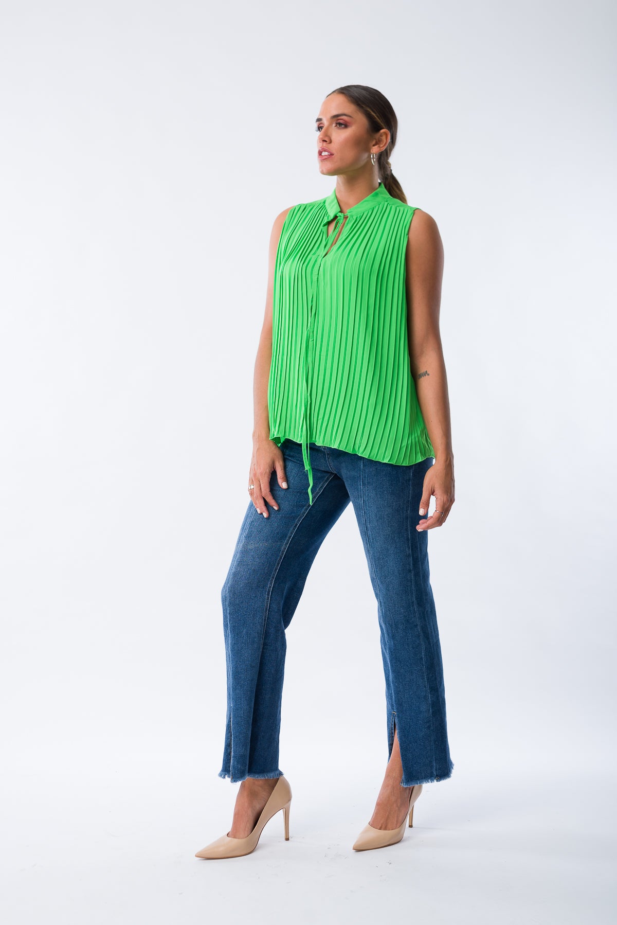 Blusa Plisse Verde Lima - Vista Frontal