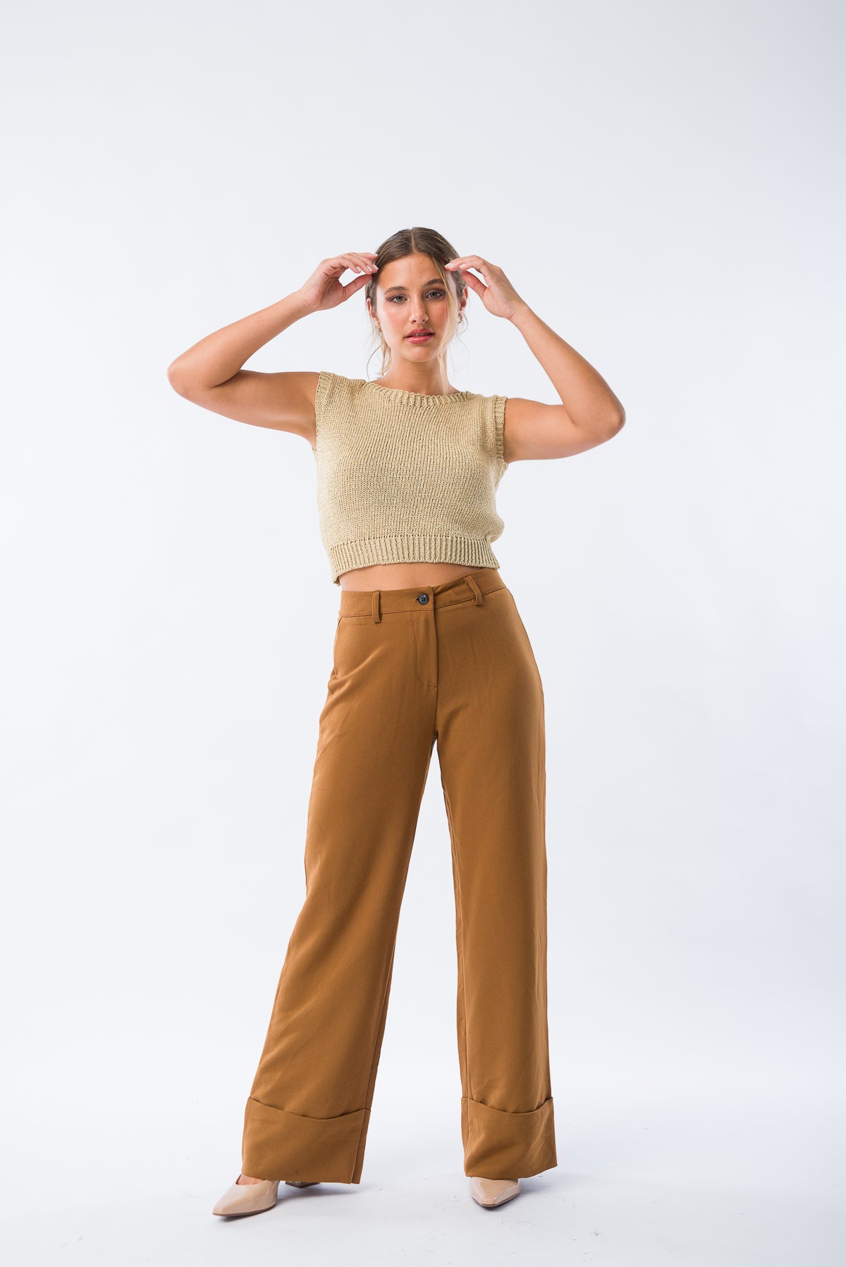 Musculosa Lina Oro de frente