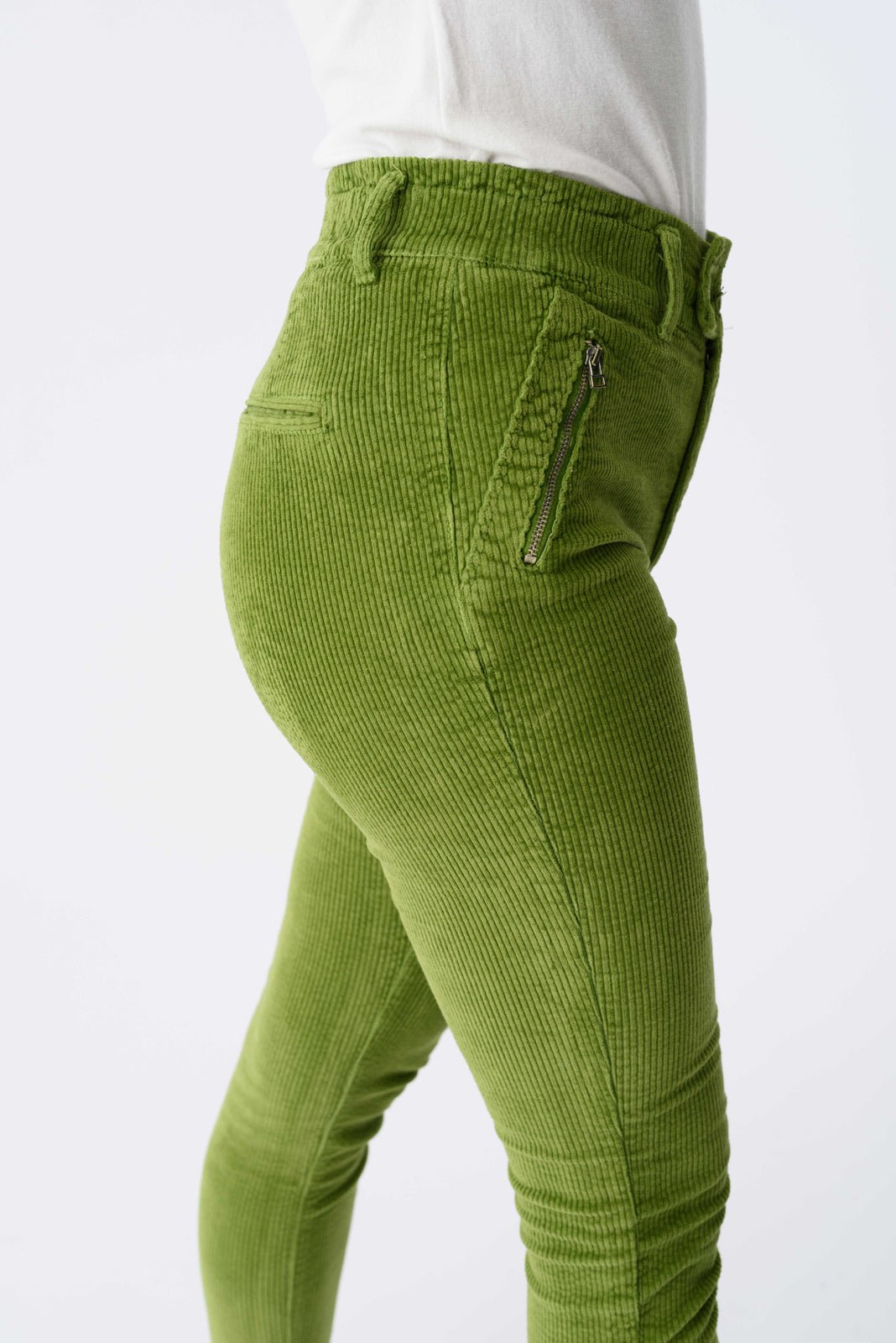 Viviana Méndez - Pantalón de Pana Verde Lima - Pantalones