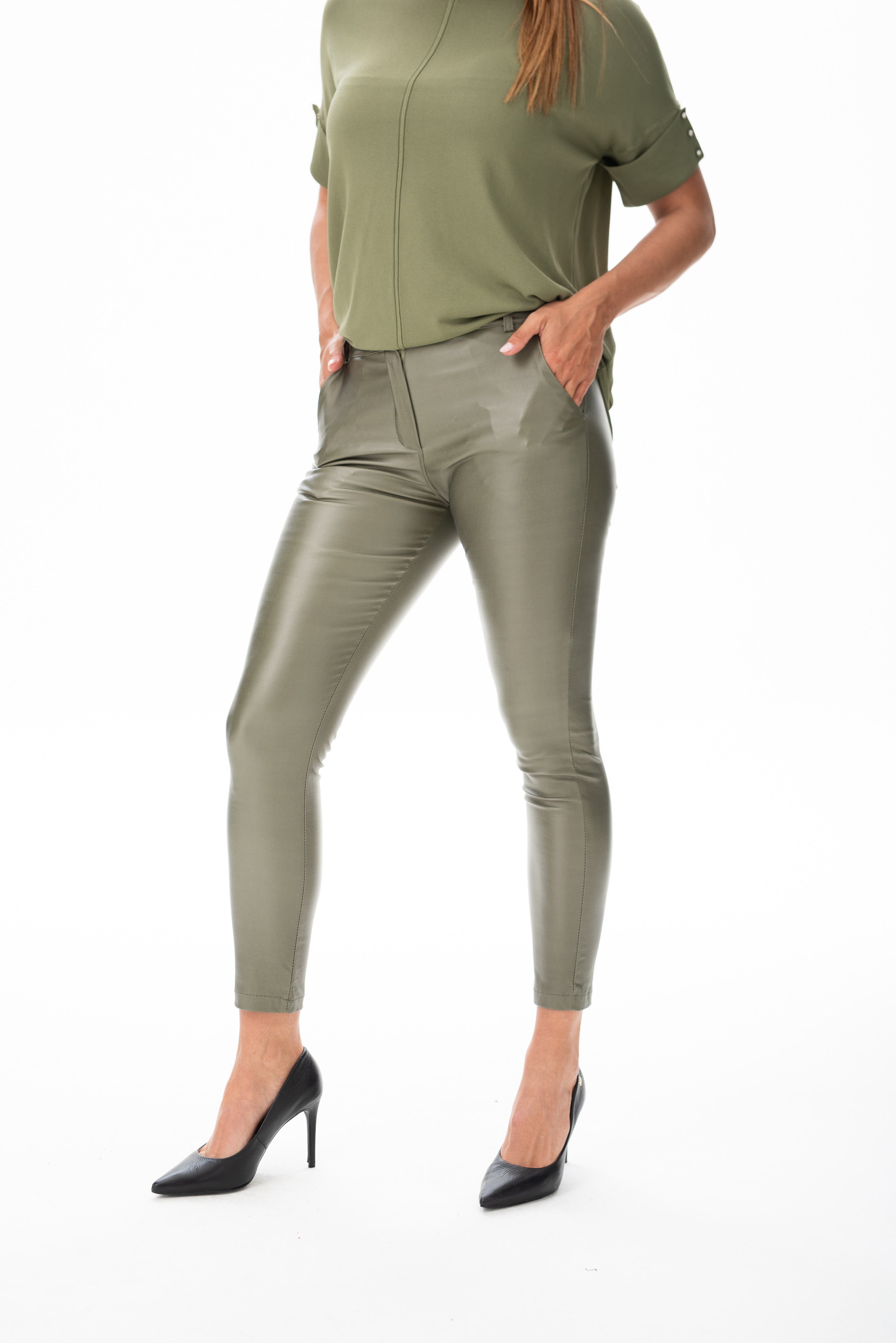 Pantalón Aline Engomado Verde Oliva