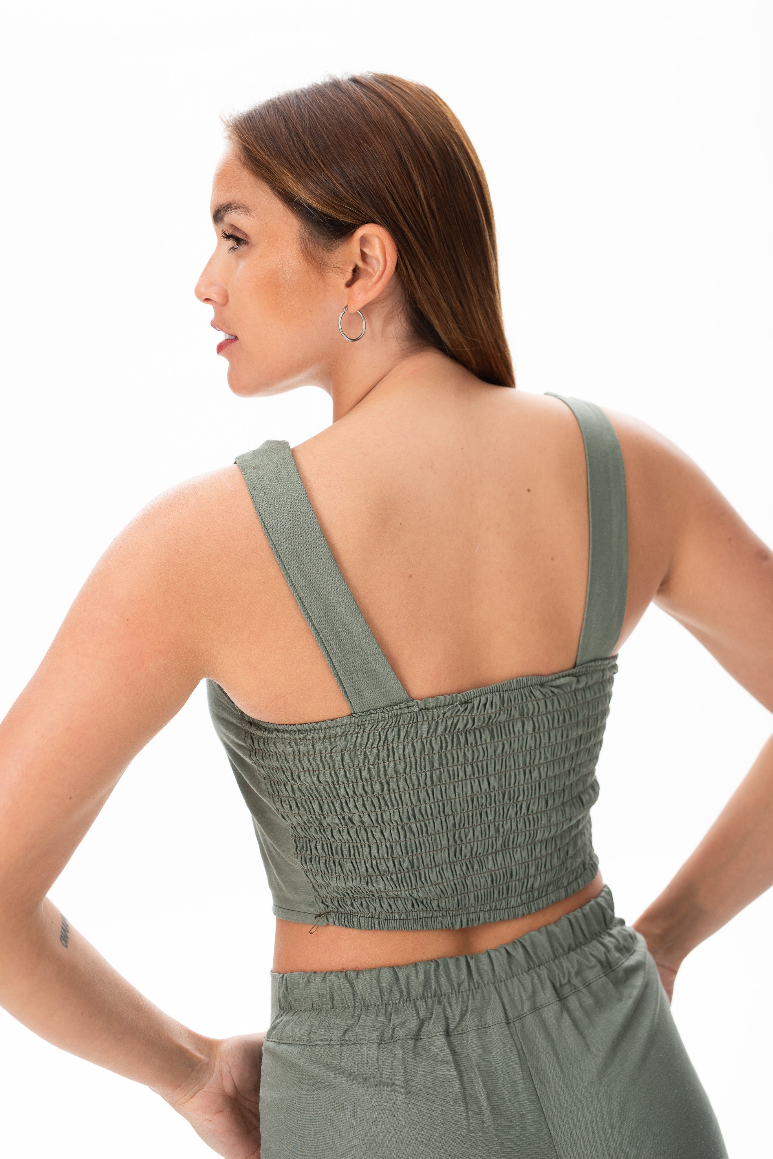 Top Nobre Verde Musgo