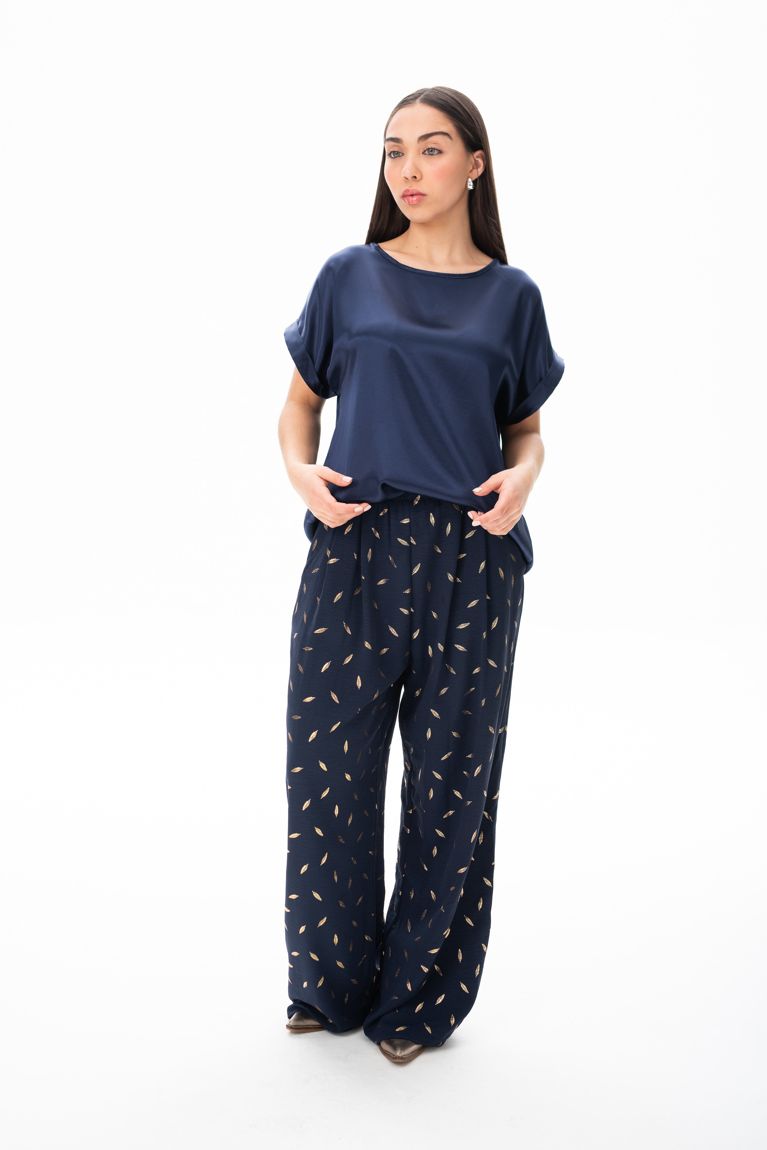 Detalle de la tela de viscosa de la Blusa Flama Azul