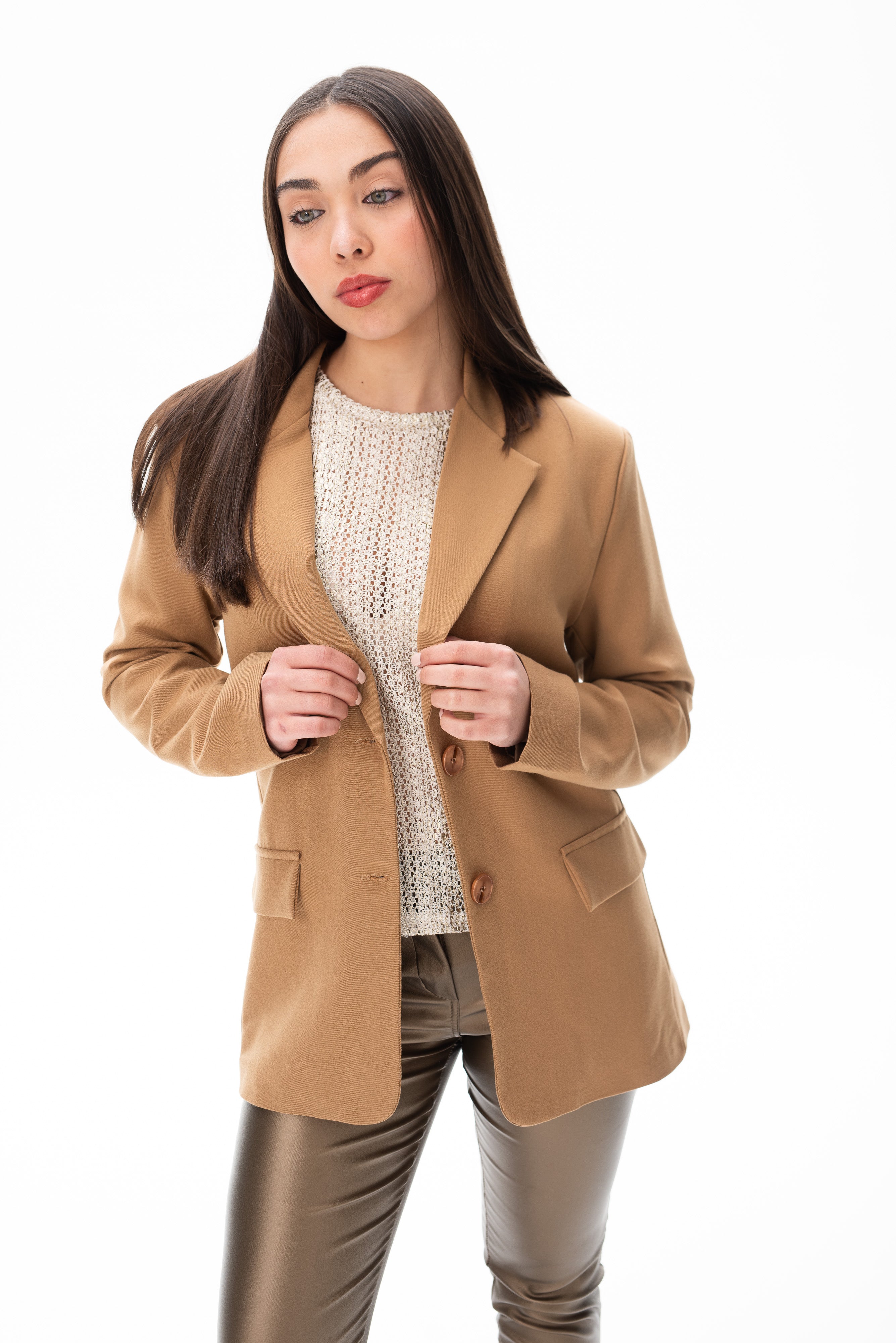 Blazer Clásico Cloe Camel frontal