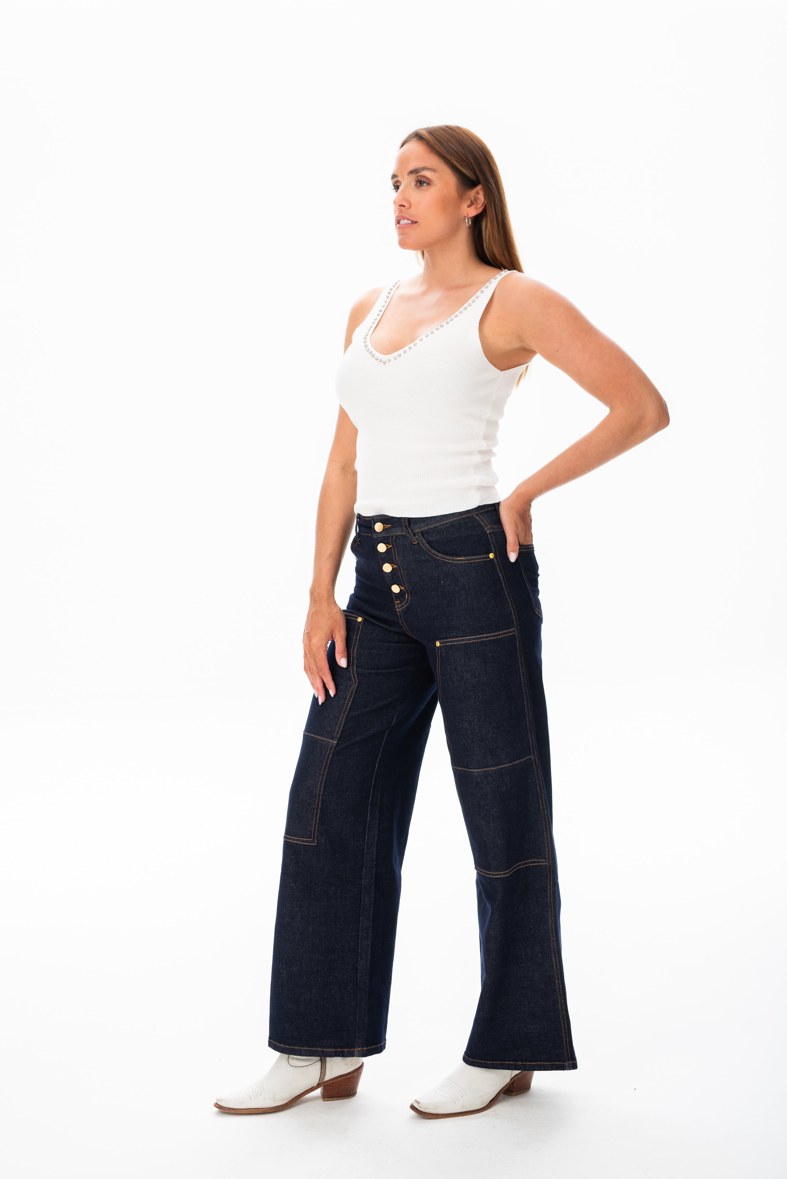 Musculosa Mila Blanca detalle escote