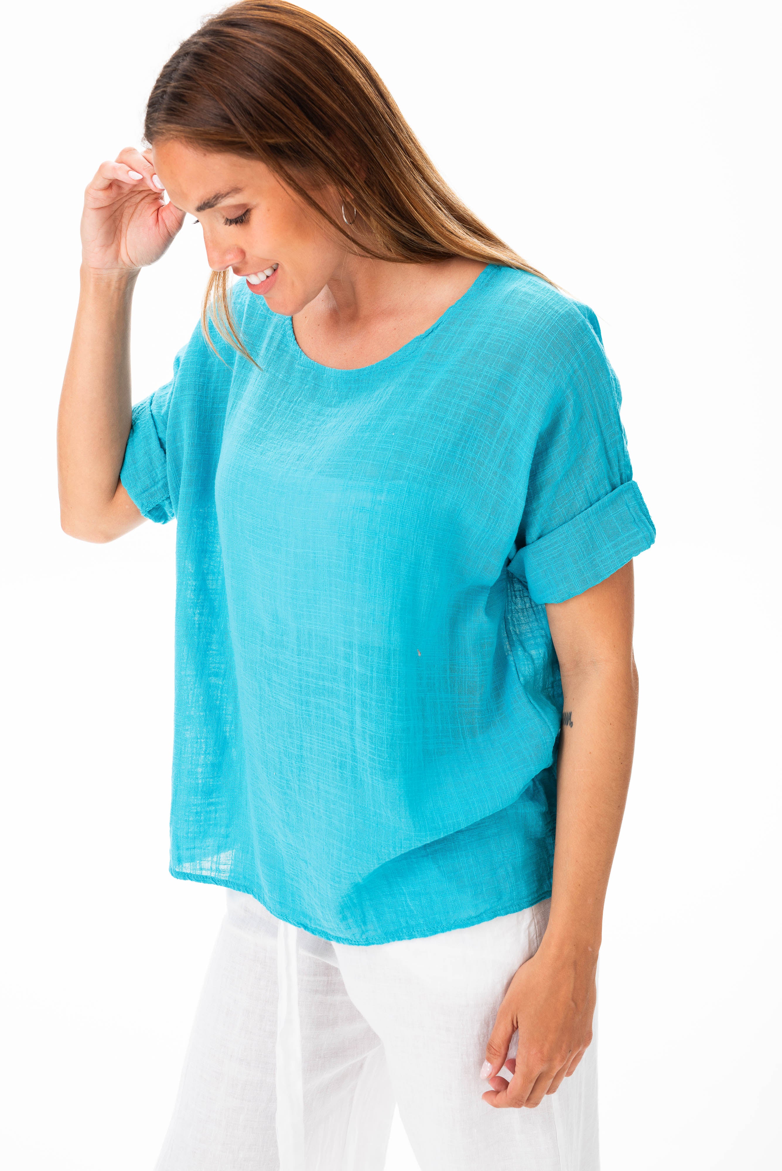 Blusa Básica Aqua - Vista frontal