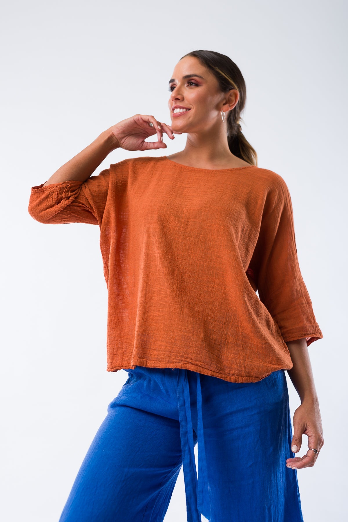 Blusa Básica Terracota - Viviana Méndez