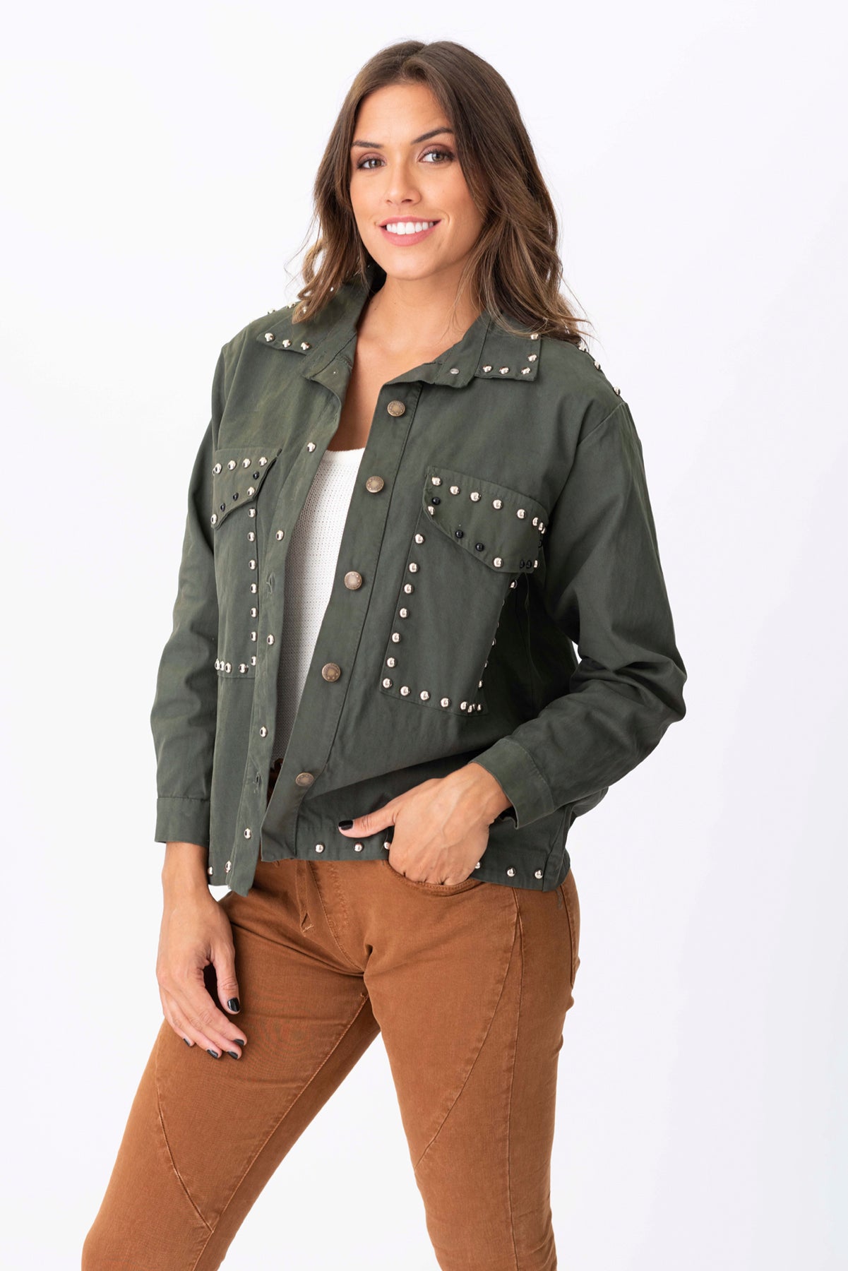 Campera de Tachas c/Bolsillos Verde - Viviana Méndez