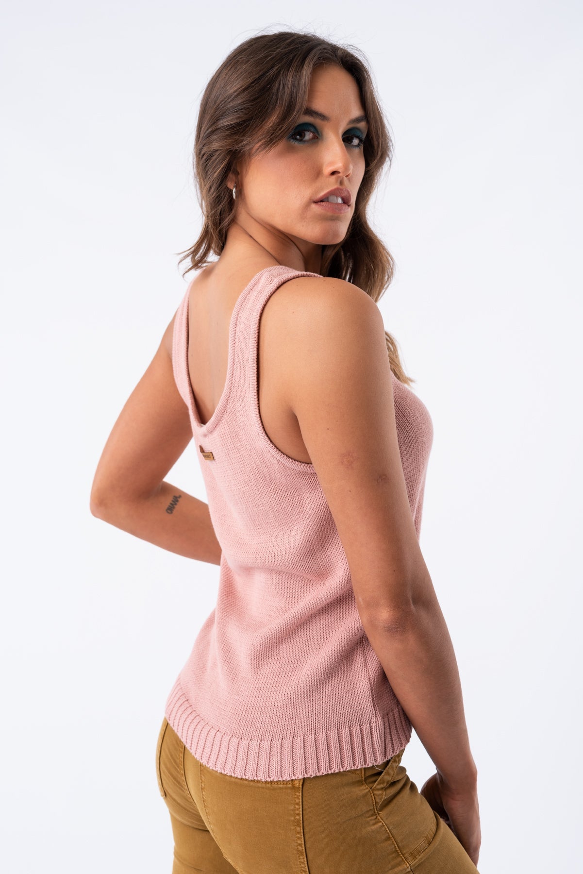 Musculosa Hilo Rosa - Viviana Méndez