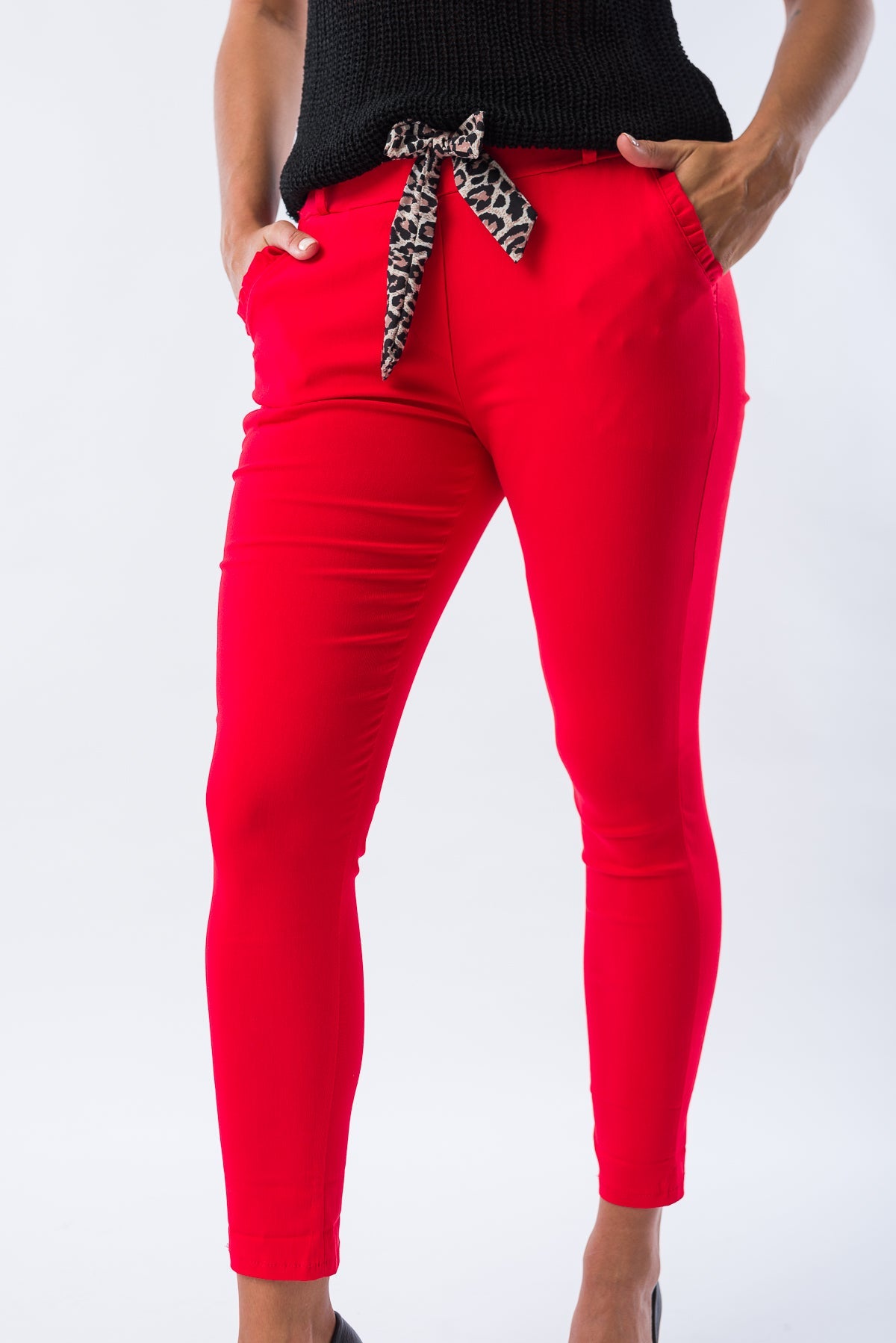 Pantalón Aline Cintura Plizada Rojo - Viviana Méndez