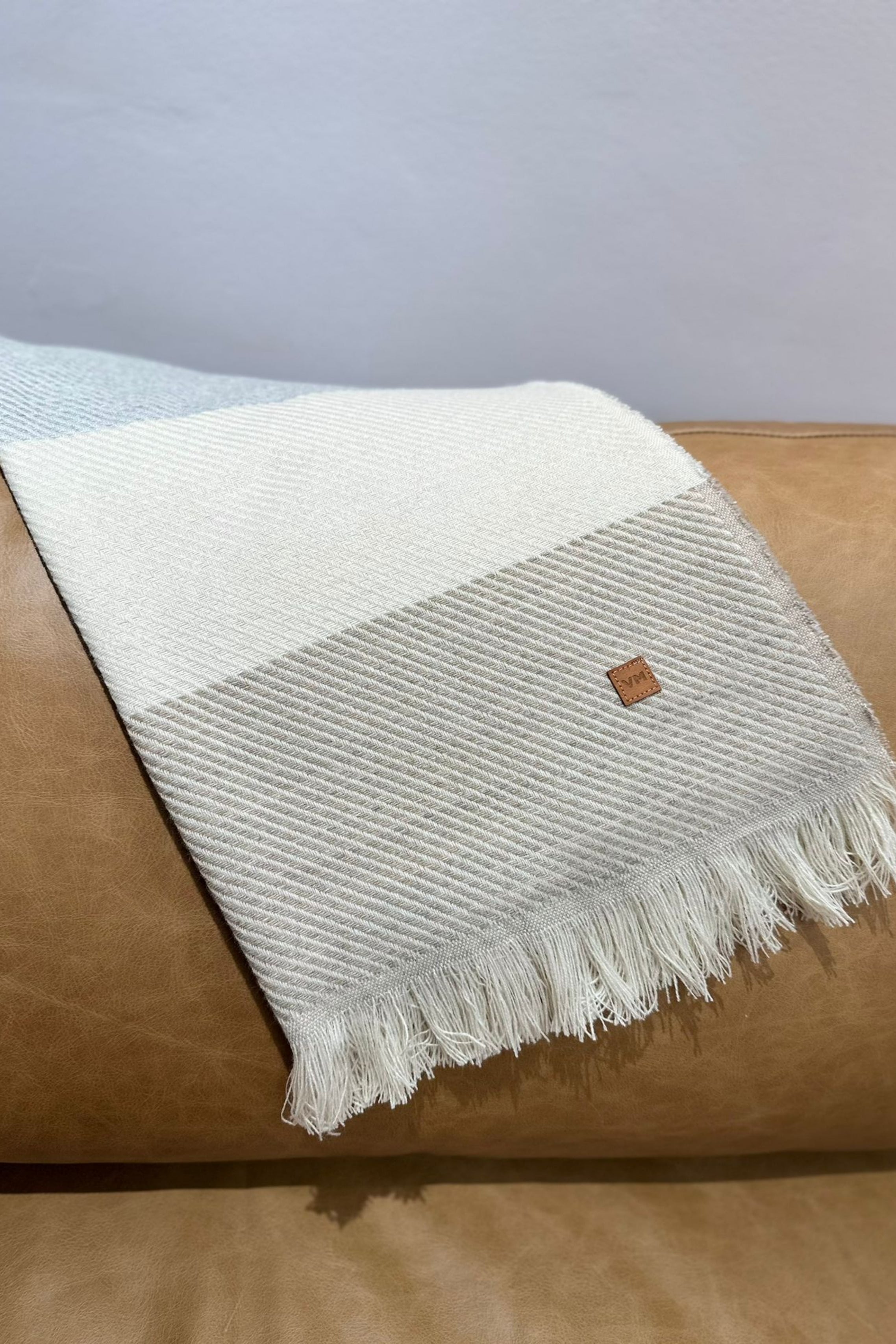 Viviana Méndez - Pashmina Almendra - Accesorios