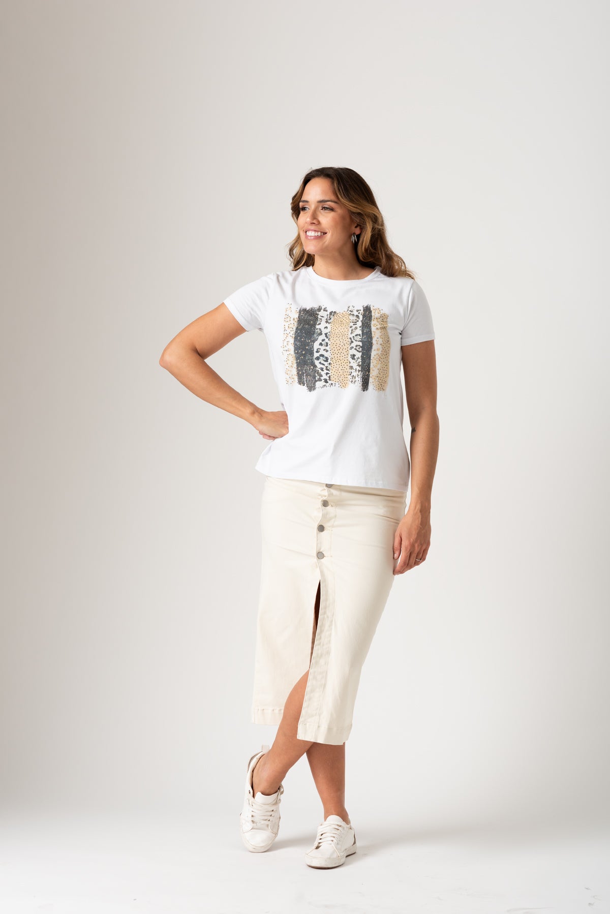 Viviana Méndez - Remera Leopard Blanca - Remeras