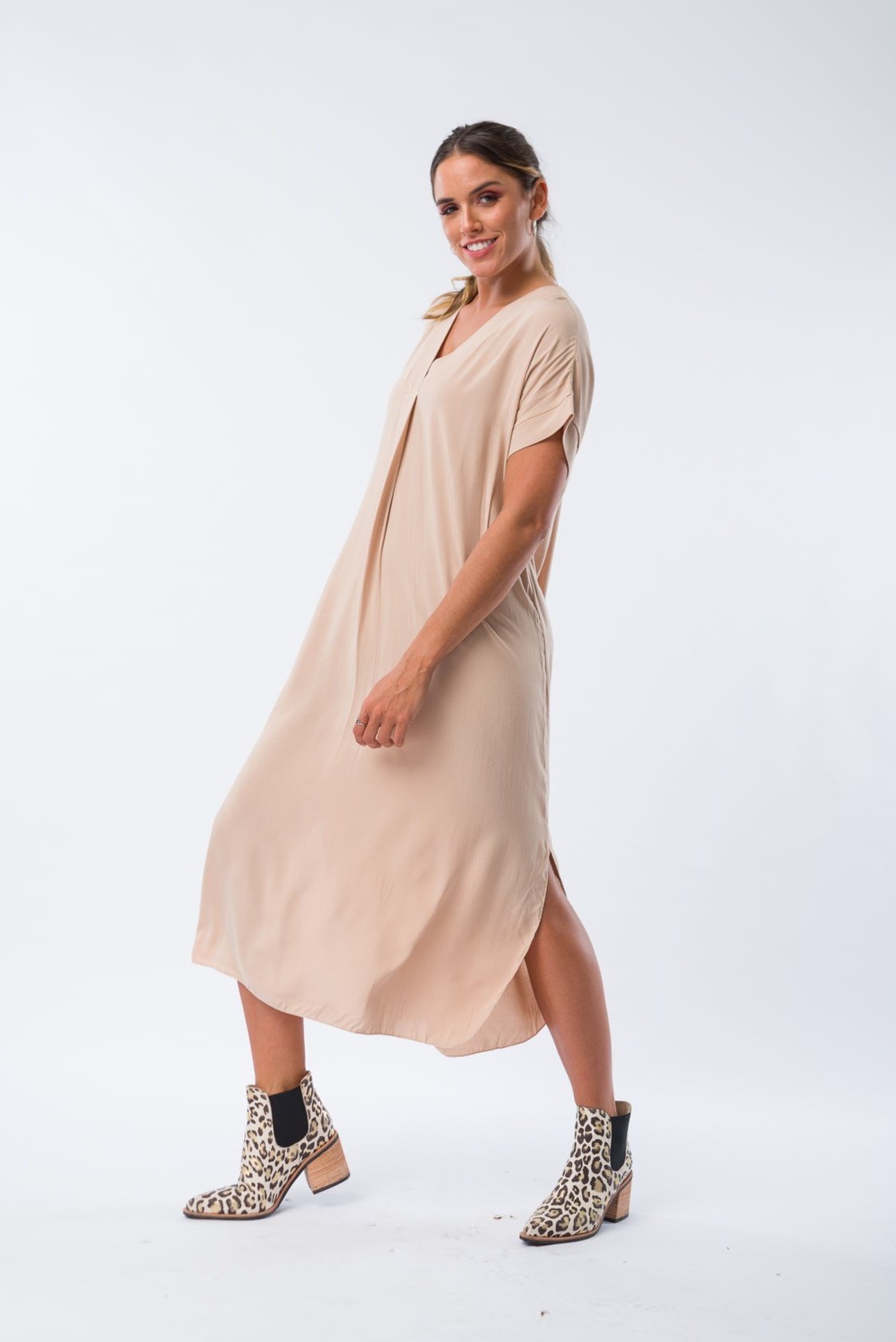 Vestido Julia Beige