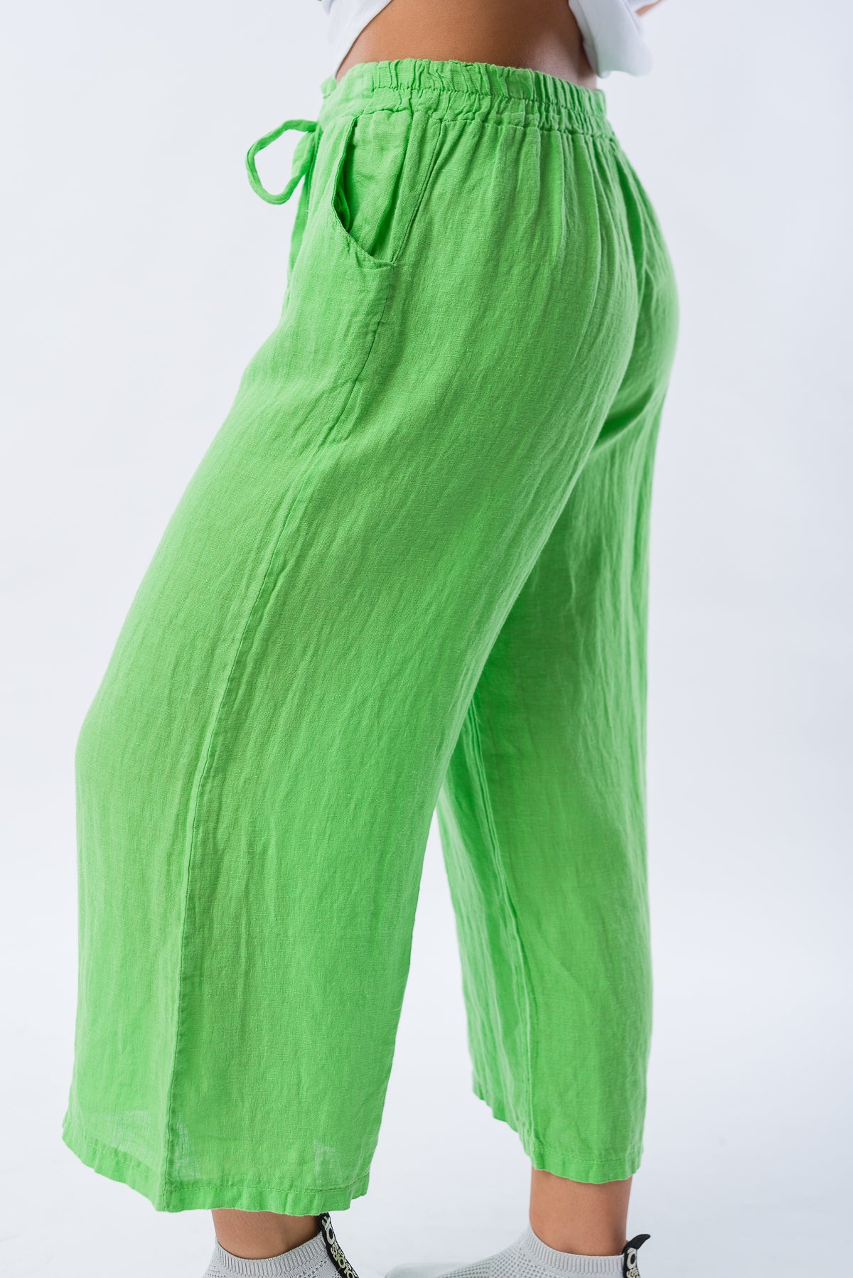 Pantalón Corto de Lino Verde Menta