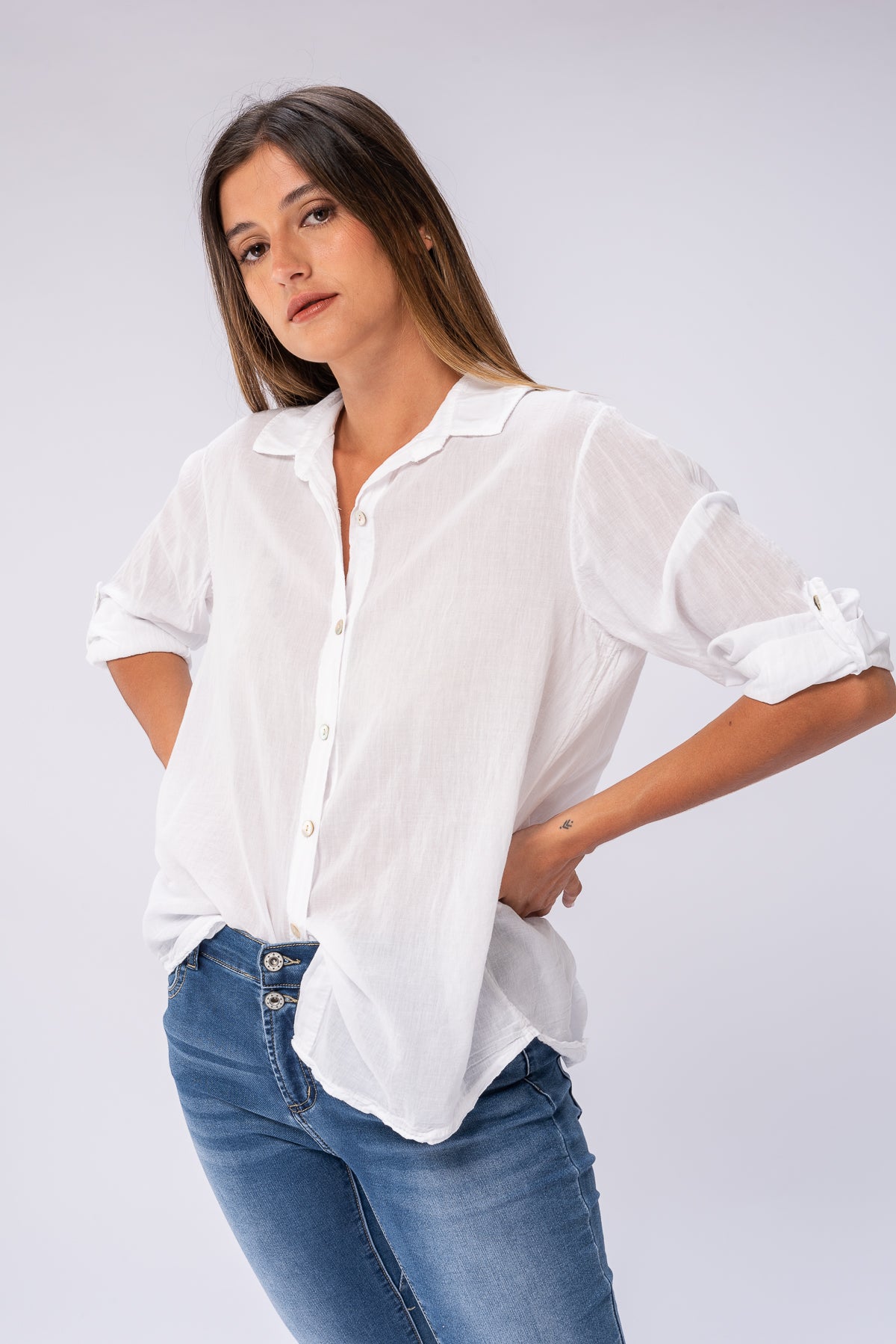 Camisa Aires - Blanca | Blusas, Camisas y Remeras | Viviana Méndez - 