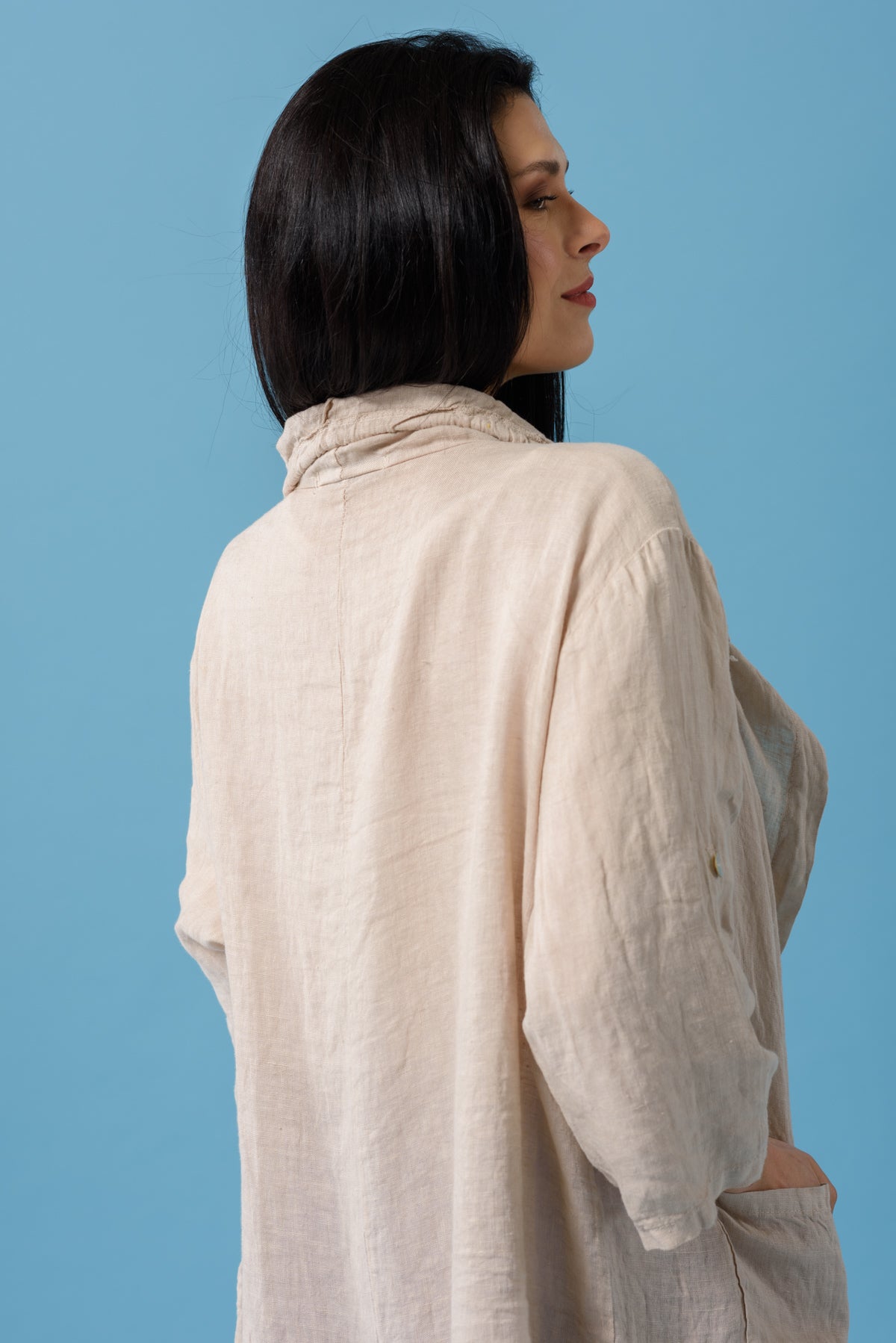 Campera de Lino Larga Camel - Detalle de Tela